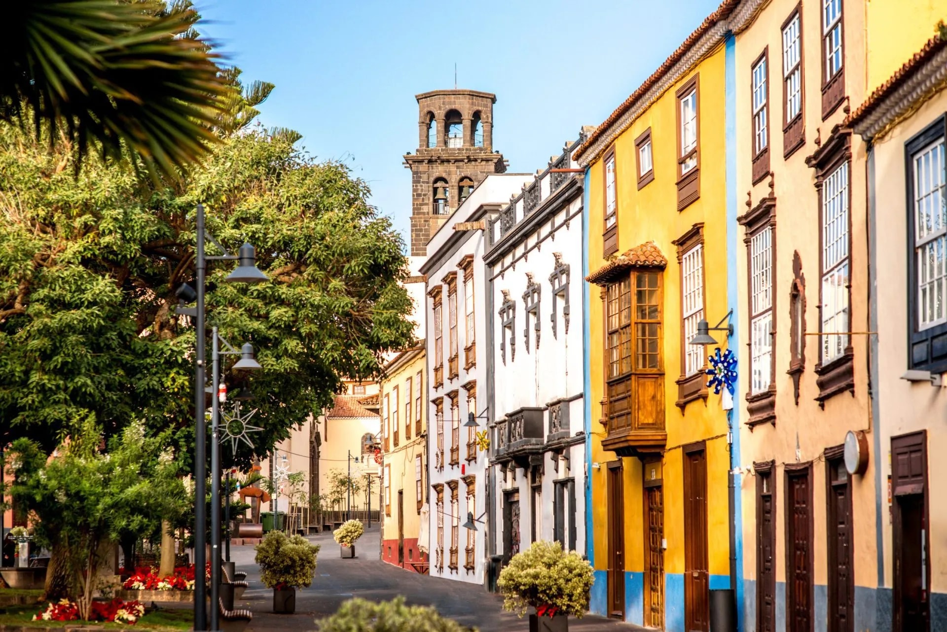 La Laguna street view