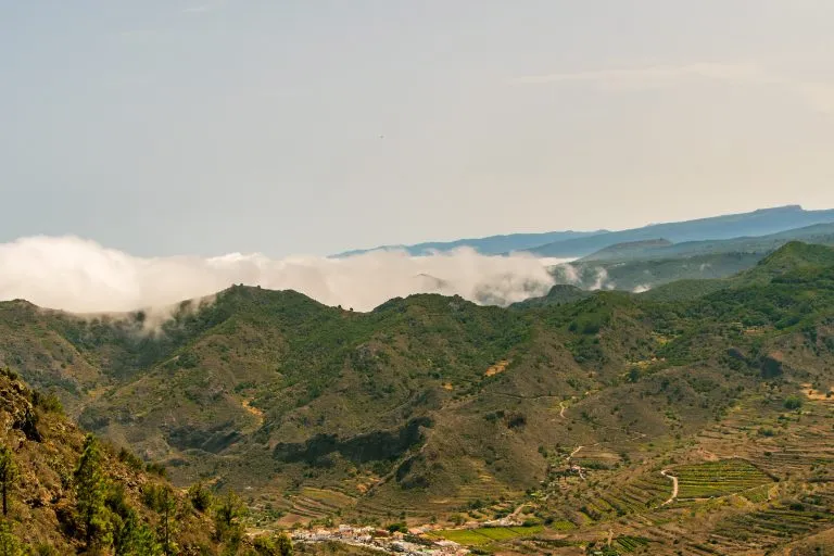 Paisaje con nubes en Teno Alto, isla de Tenerife